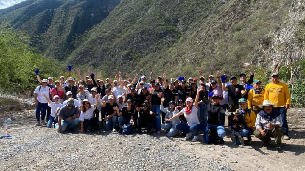 FIBRAs se reúnen a favor del Medio Ambiente, reforestan 700 árboles en parque nacional de cumbres&nbsp;Monterrey