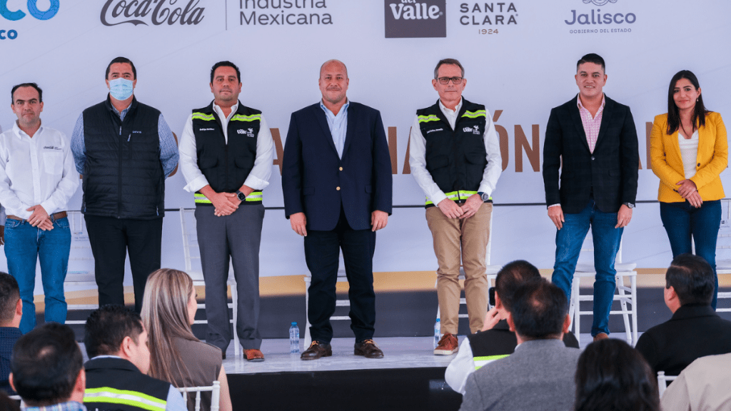 La Industria Mexicana de Coca-Cola anuncia inversión de 133 millones de dólares para la ampliación de su planta Jugos de Valle – Santa Clara, en&nbsp;Jalisco