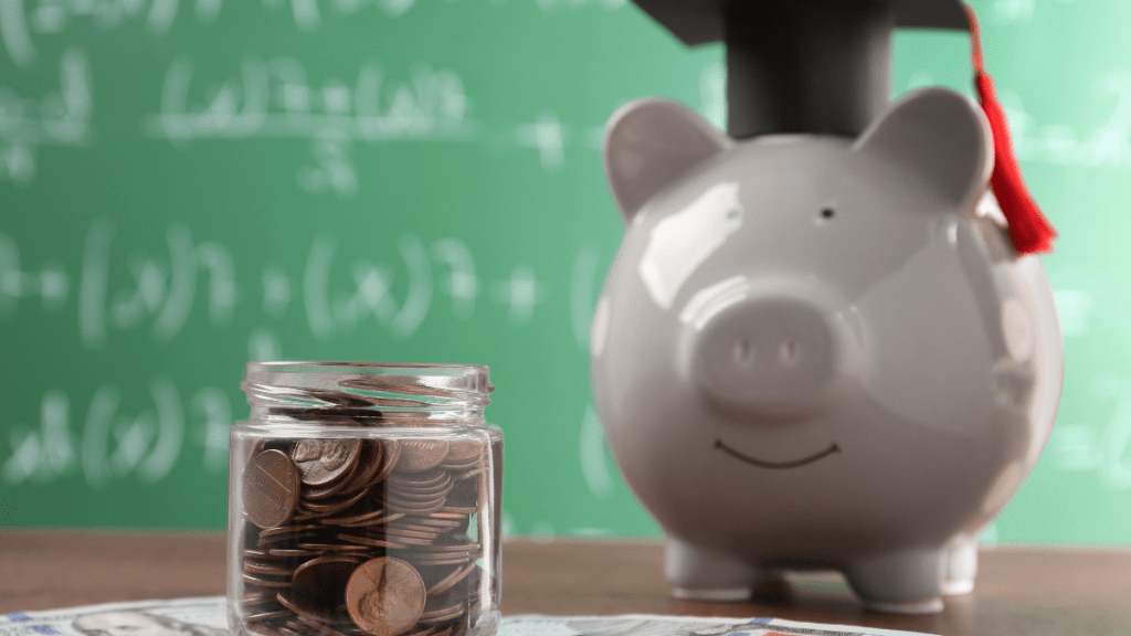 Santander y Coursera forman alianza sin precedente para otorgar 110,000 becas en México durante&nbsp;2024