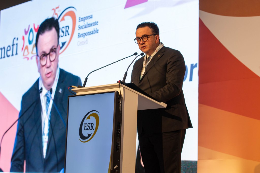 Cemefi celebró los 25 años del Distintivo&nbsp;ESR