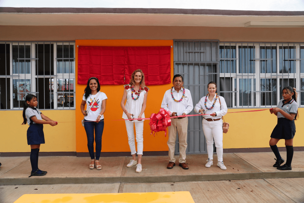 Alianza Multiplicando Alegrías inaugura 3 escuelas rehabilitadas en el estado de Guerrero en beneficio de más de mil&nbsp;alumnos