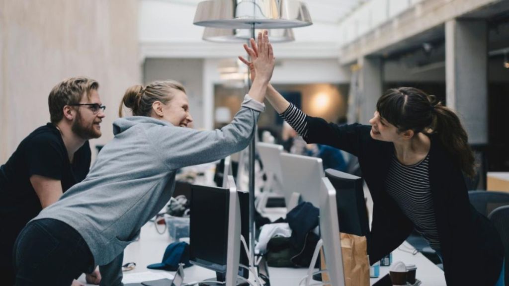 Wayra y BID Lab lanzan la iniciativa Impact Waves en México