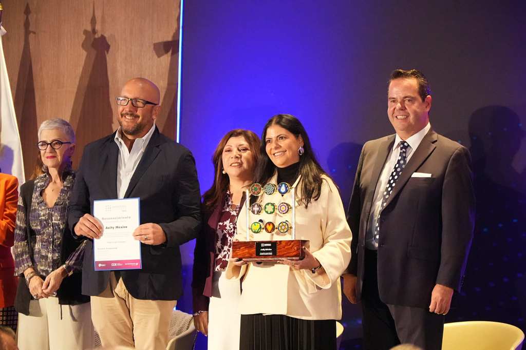 Axity es reconocida como Empresa Excepcional 2025 por su innovación en Inteligencia Artificial